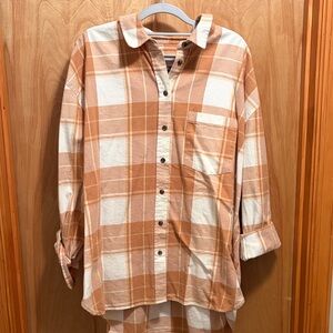 Universal Thread Casual Tan Plaid Shirt